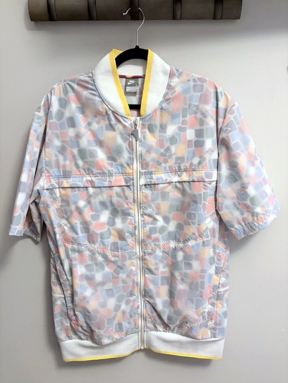 Vintage Nike Pastel Mosaic Short Sleeve Zip Track Jacket Size L